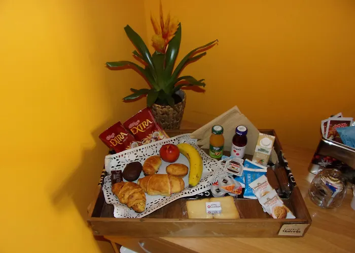 בית הארחה La Fontanella לצ'ה